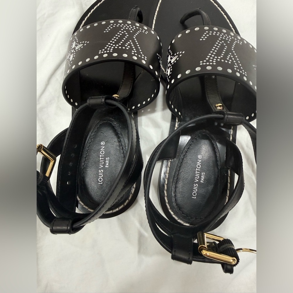 Louis Vuitton Perforated Horizon Sandals - Picture 4 of 6